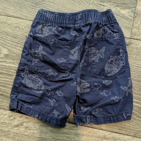 BabyGap Blue Piranha Print Elastic Shorts - Picture 3 of 3